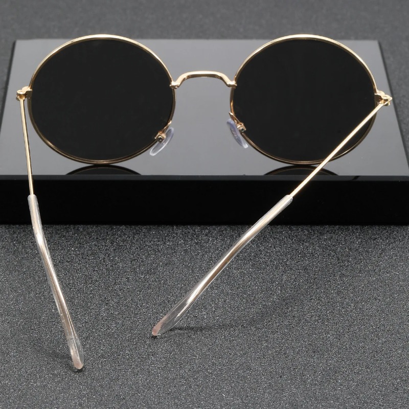 Retro Men Punk Style Sunglasse - Metal Photo Panel 评论和价格