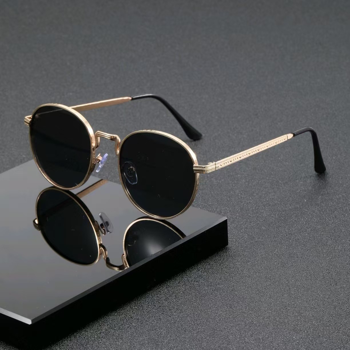 1PCS Retro Oval Narrow Frame S - Metal Photo Panel 评论和价格